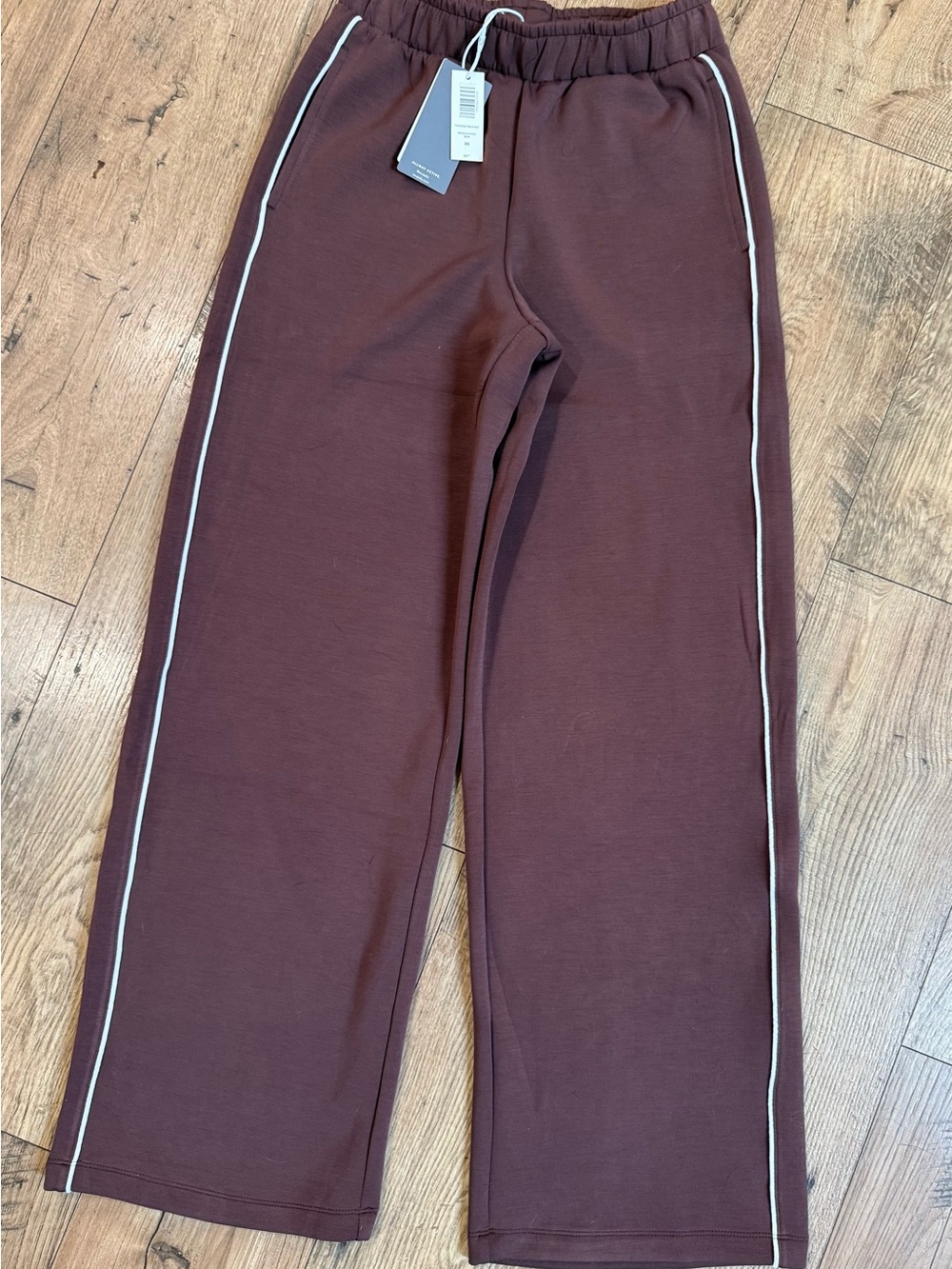 Z Supply Fastbreak Track Pant Sandalwood White Piping pockets XS NWT $98